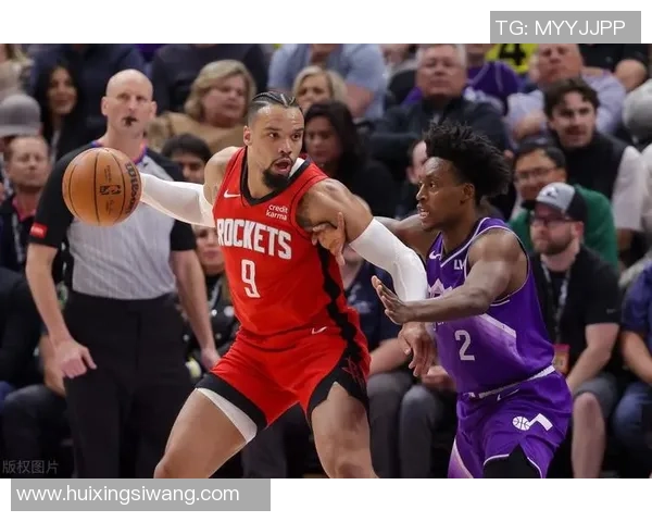 12月19日火箭对决强敌期待精彩比赛展现球队实力与斗志