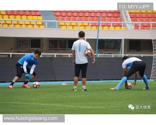 保定容大迎战大连超越期待精彩对决展现足球魅力与激情