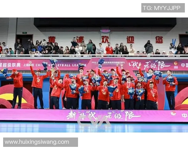 中国男排迎战加拿大队力争胜利展现团队精神与竞技风采