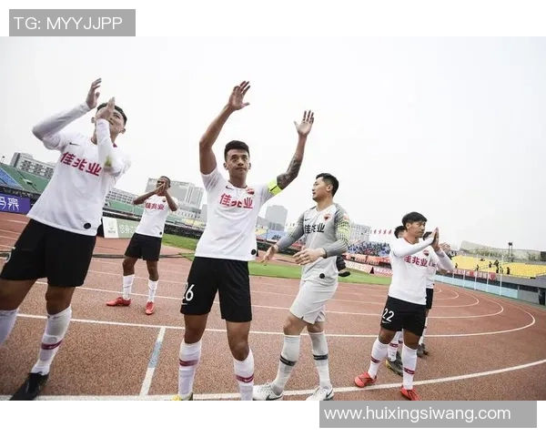 广东队与深圳队激战三月十三日期待精彩对决与球迷热情互动