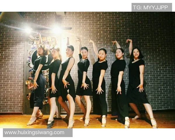 街舞纪实：见证成都街舞队从传统到现代的华丽蜕变之旅MBA