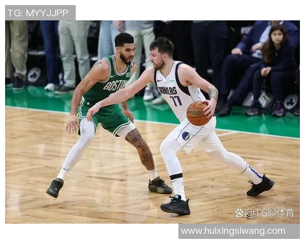 东契奇狂砍73分刷新现役得分纪录独行侠成功终结太阳11连胜传奇之路