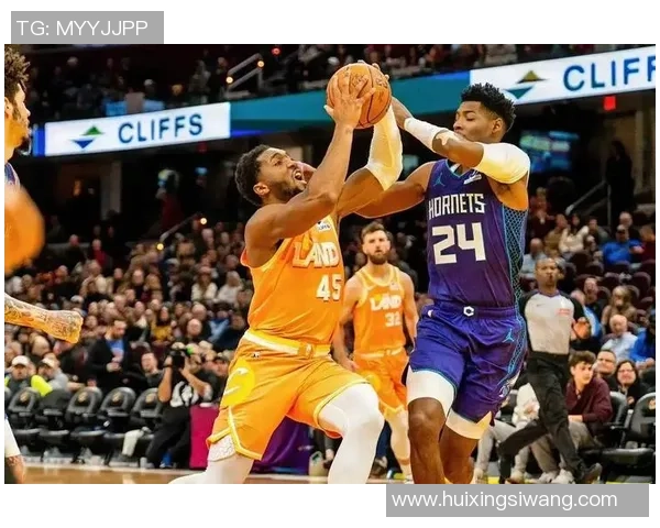 步行者与勇士激烈冲突现场揭秘球员间的对抗为何升级为打斗