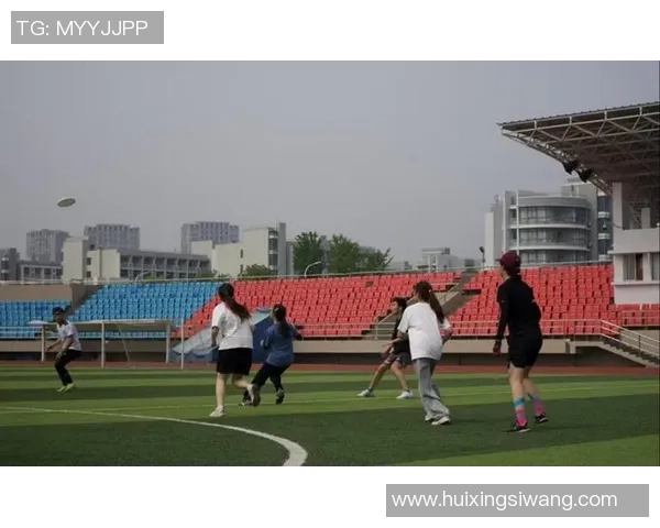 飞盘飞翔：重庆飞盘队的拼搏与成长之路全景记录